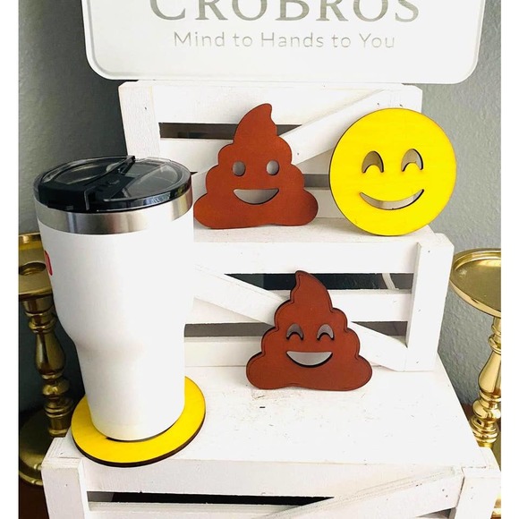 Set of 4 Wood Emoji Coasters - Picture 1 of 7